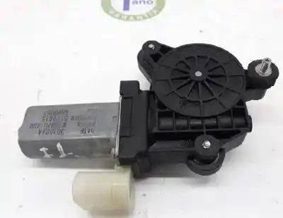 Pièce détachée automobile d'occasion moteur lève vitre arrière gauche pour bmw serie 1 berlina 5p (f20) 2.0 116d références oem iam 67627341563  67627341563