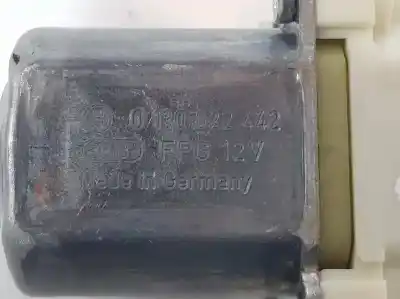 Second-hand car spare part rear right window motor for clase c clase c berlina 2.2 cdi oem iam references a2048200542  2048200542