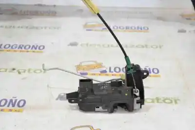 Second-hand car spare part left front door lock for opel astra gtc 1.9 cdti oem iam references 13210748  13210748