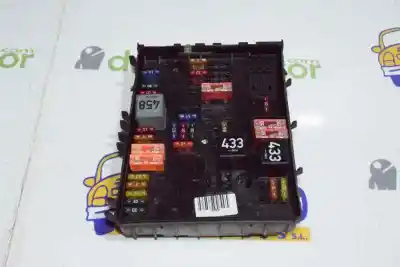 Second-hand car spare part fuse box unit for audi a3 (8p1) 2.0 tdi 16v oem iam references 1k0937548a  1k0937124h