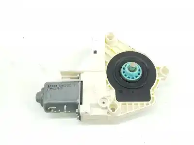 Tweedehands auto-onderdeel linker ruit motor achter voor audi a4 avant 3.0 v6 24v tdi oem iam-referenties 8k0959811a