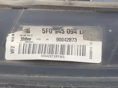 Автозапчасти б/у внутренний правый задний фонарь за seat leon (5f1) 1.6 tdi ссылки oem iam 5f0945094d  5f0945094d