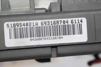 Second-hand car spare part fuse box unit for bmw x6 3.0 24v turbo oem iam references 61146931687  61146931687