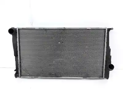 Peça sobressalente para automóvel em segunda mão RADIADOR DE ÁGUA por BMW SERIE 1 BERLINA (E81/E87)  Referências OEM IAM 17117788903  3052883
