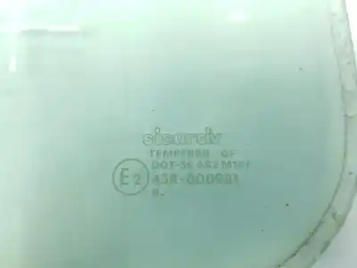 Автозапчасти б/у заднее левое окно за land rover defender (ld) 2.5 td5 ссылки oem iam mwc4715  mwc4715