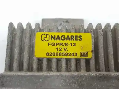 Second-hand car spare part glow plug for renault master kasten 2.3 dci diesel cat oem iam references 8200859243