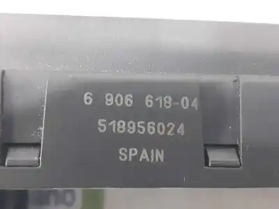 Second-hand car spare part fuse box unit for bmw 5 (e60) m5 oem iam references 61146906618  61149138830