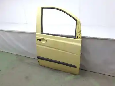 Автозапчастина б/у передні праві двері для clase c vito caja cerrada 6.03 2.1 cdi посилання на oem iam a6397201105  6397201105