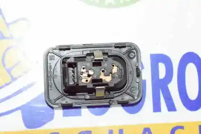 Автозапчасти б/у выключатель переднего правого окна за opel corsa c 1.7 16v di cat (y 17 dtl / lk8) ссылки oem iam 13363102  13363102 Автозапчасти б/у выключатель переднего правого окна за opel corsa c 1.7 16v di cat (y 17 dtl / lk8) ссылки oem iam 13363102  13363102