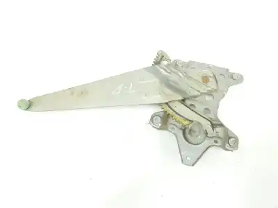 Pièce détachée automobile d'occasion léve glace arrière droit pour toyota land cruiser j9 td gx 5ptas. références oem iam 6980360050