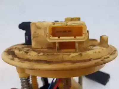 Second-hand car spare part fuel pump for opel corsa 3 c 1.3 cdti 70ch manual oem iam references 13216315  a2c53179486