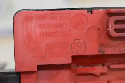 Second-hand car spare part fuse box unit for bmw 3 (e90) 320 d oem iam references 61146971370  61146942912