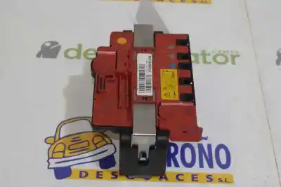 Second-hand car spare part fuse box unit for bmw 3 (e90) 320 d oem iam references 61146971370  61146942912