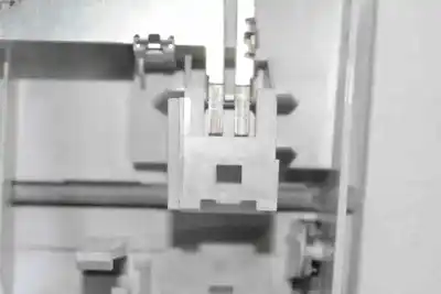 Peça sobressalente para automóvel em segunda mão luz interior por bmw 3 (e90) 320 d referências oem iam 61316969389  61319201629