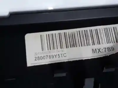 Gebrauchtes Autoersatzteil mittelkonsole zum volvo v40 1.6 diesel cat oem-iam-referenzen 31389451