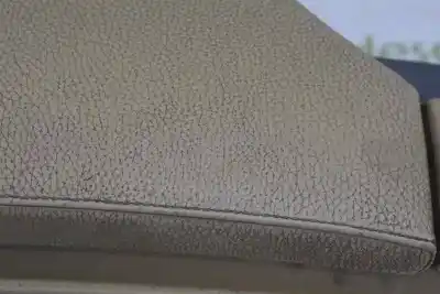 Second-hand car spare part center armrest for bmw 5 (e60) 520 d oem iam references 51169191771  51167034086