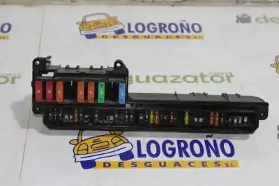 Peça sobressalente para automóvel em segunda mão caixa de fusíveis e relés por bmw 5 (e60) 520 d referências oem iam 61146957330