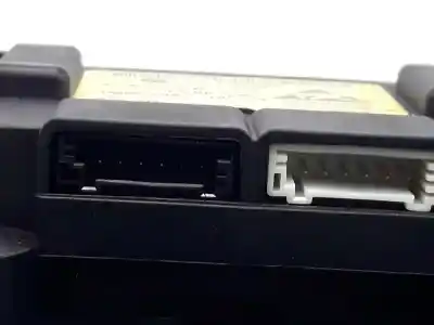 Автозапчасти б/у внутренний свет за mini mini (r56) 1.6 16v cat ссылки oem iam 61319284415  61319284415