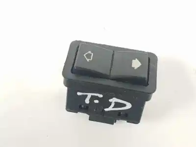 Peça sobressalente para automóvel em segunda mão botão / interruptor elevador vidro traseiro direito por bmw 5 (e39) 530 d referências oem iam 8368974