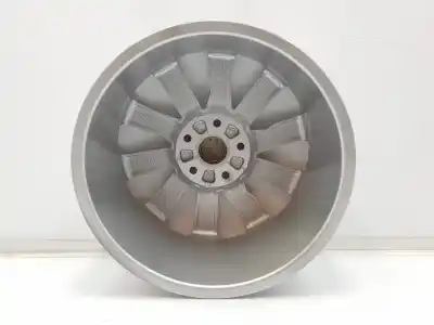 Pièce détachée automobile d'occasion jante pour audi a3 sedán 1.5 16v tsi act références oem iam 8v0601025de 17 pulgadas 