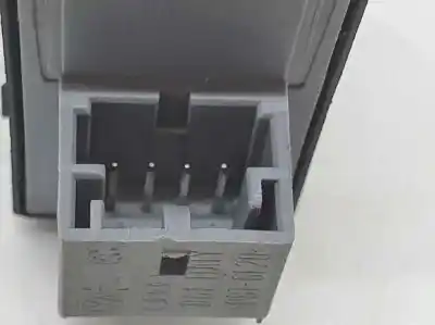 Автозапчасти б/у выключатель переднего правого окна за audi a3 (8p1) 1.9 tdi ссылки oem iam 4f0959855a  4f0959855a