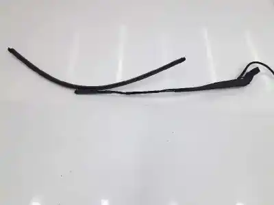 Second-hand car spare part left front windshield wiper arm for clase c vito mixto 06.2003 2.1 cdi oem iam references a6398200744