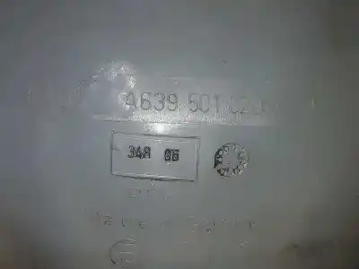 Second-hand car spare part coolant expansion tank for clase c vito mixto 06.2003 2.1 cdi oem iam references a6395010203