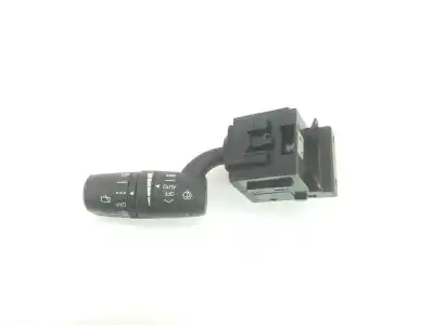 Pezzo di ricambio per auto di seconda mano comando pulito per mazda 3 lim. (bl) 2.2 turbodiesel cat riferimenti oem iam kd4766128