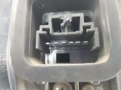 Автозапчасти б/у правый задний фонарь за fiat doblo furgoneta/monovolumen (223_) 1.3 d multijet ссылки oem iam 51755144  51755144