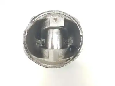 Second-hand car spare part piston for renault master kasten 2.3 dci diesel cat oem iam references 120a11957r