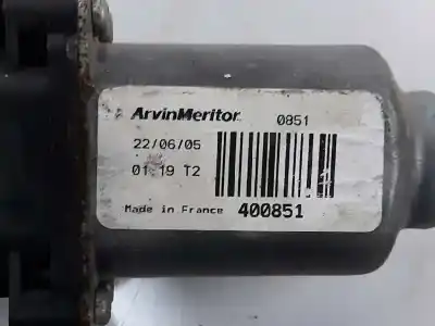 Recambio de automóvil de segunda mano de elevalunas trasero izquierdo para nissan navara pick-up 2.5 dci d referencias oem iam 82701eb315 82701eb315 400851 