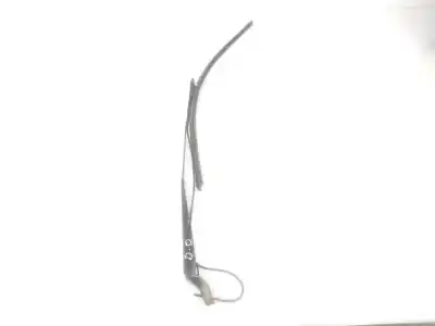 Second-hand car spare part front right windshield wiper arm for clase c vito combi 06.2003 2.1 cdi oem iam references a0018205544  a0018205544
