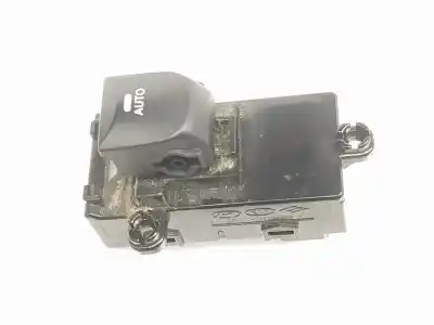Автозапчастина б/у передній правий віконний вимикач для hyundai i30 (gd) 1.6 crdi посилання на oem iam 93581a6000  93581a6000