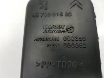 Автозапчастина б/у повітряний фільтр для citroen c3 / c3 origin iii (sx) 1.2 vti 68 посилання на oem iam 9826454780  9826454780