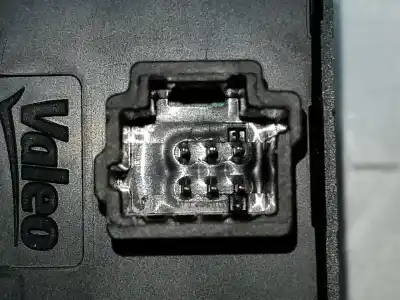 Автозапчасти б/у выключатель за dacia dokker laureate ссылки oem iam 252905668r  252905668r