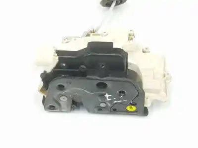 Автозапчастина б/у замок дверей заднього лівого для audi a4 b7 (8ec) 2.0 tdi посилання на oem iam 8e0839015aa
