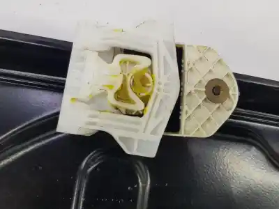 Автозапчастина б/у регулятор вікна передній лівий для land rover discovery iv (l319) 3.0 td 4x4 посилання на oem iam lr052110  ah2223201ac