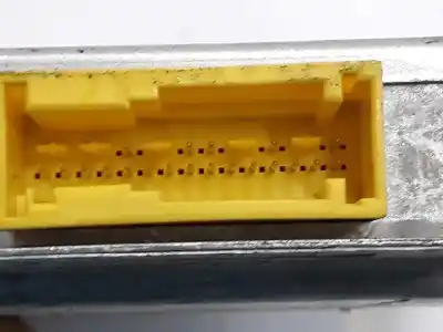 Pièce détachée automobile d'occasion boitier de commande d'airbag pour renault kangoo express (fc0/1_) 1.9 dci 4x4 (fc0v) références oem iam 8200098401  autoliv 550751800