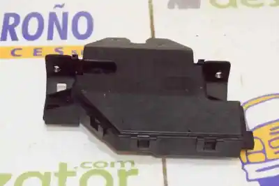 Second-hand car spare part trunk lock for bmw 3 (e46) 320 d oem iam references 51247840617  8196401