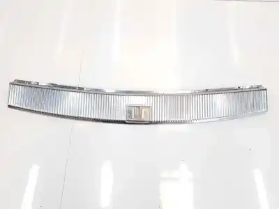 Peça sobressalente para automóvel em segunda mão molduras traseiras por volkswagen touareg 3.0 v6 tdi dpf referências oem iam 7l6863459h