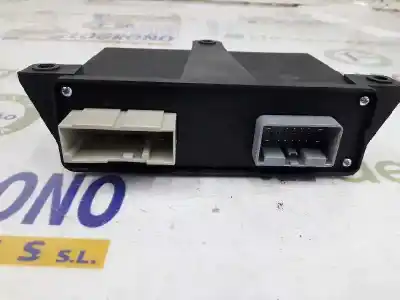 İkinci el araba yedek parçası elektronik modül için jaguar xf 2.2 diesel cat oem iam referansları 8w832c496ba 90044036 c2d4233 