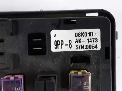 Second-hand car spare part fuse box unit for ssangyong kyron 2.0 oem iam references 8231009081  08kd01d