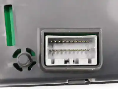 Автозапчасти б/у приборная доска за ssangyong kyron 2.0 ссылки oem iam 8022009100  8022009100