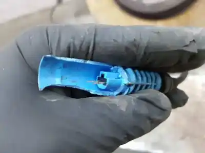 Second-hand car spare part front left knuckle for bmw x3 (e83) 3.0 i xdrive oem iam references 31213412019  31213412019