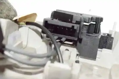 Pezzo di ricambio per auto di seconda mano luce interna per clase c clase a 1.7 cdi d riferimenti oem iam a1688201301  