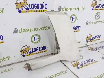 Автозапчастина б/у молдинг для volkswagen crafter combi (2e) 2.5 tdi dpf посилання на oem iam 2e0853166  2e0853166