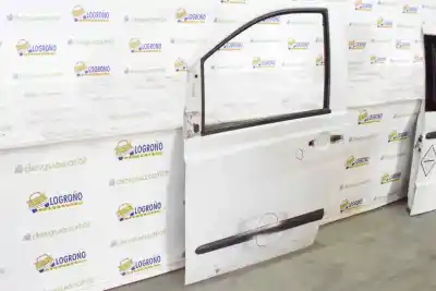 Pezzo di ricambio per auto di seconda mano porta anteriore sinistra per clase c vito basic, combi 2.1 cdi riferimenti oem iam a6397201005  