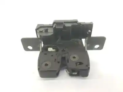 Second-hand car spare part trunk lock for renault clio iii dynamique oem iam references 8200947699  8200947699