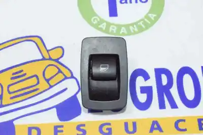 Peça sobressalente para automóvel em segunda mão botão / interruptor elevador vidro traseiro esquerdo por bmw serie 1 berlina (e81/e87) 2.0 turbodiesel cat referências oem iam 61316945874