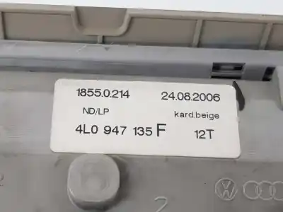 Автозапчасти б/у внутренний свет за audi q7 (4l) 3.0 v6 24v tdi ссылки oem iam 4l0947135f  4l0947135f
